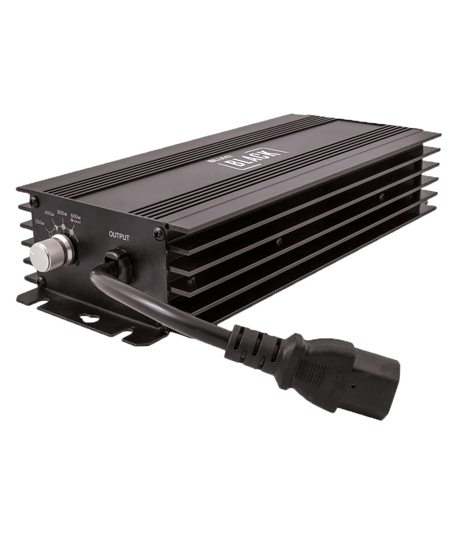Lumii Black Digitales Vorschaltgerät Dimmbar 600W Growversand lumii black vorschaltgerät regelbar IEC connector